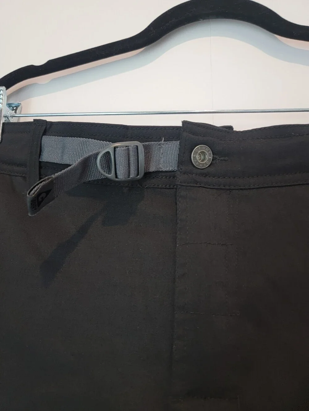 Gerry On The Go Black Stretch Cargo Hiking Shorts Size 36